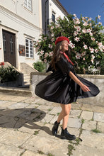 Load image into Gallery viewer, Black Beijinho