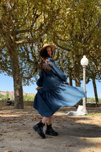 Load image into Gallery viewer, Blue Faia