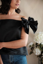 Load image into Gallery viewer, Elizabeth