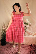 Load image into Gallery viewer, Doris