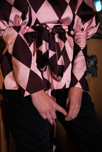 Load image into Gallery viewer, Cosmopolitan