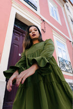 Load image into Gallery viewer, Olmo