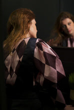 Load image into Gallery viewer, Cosmopolitan